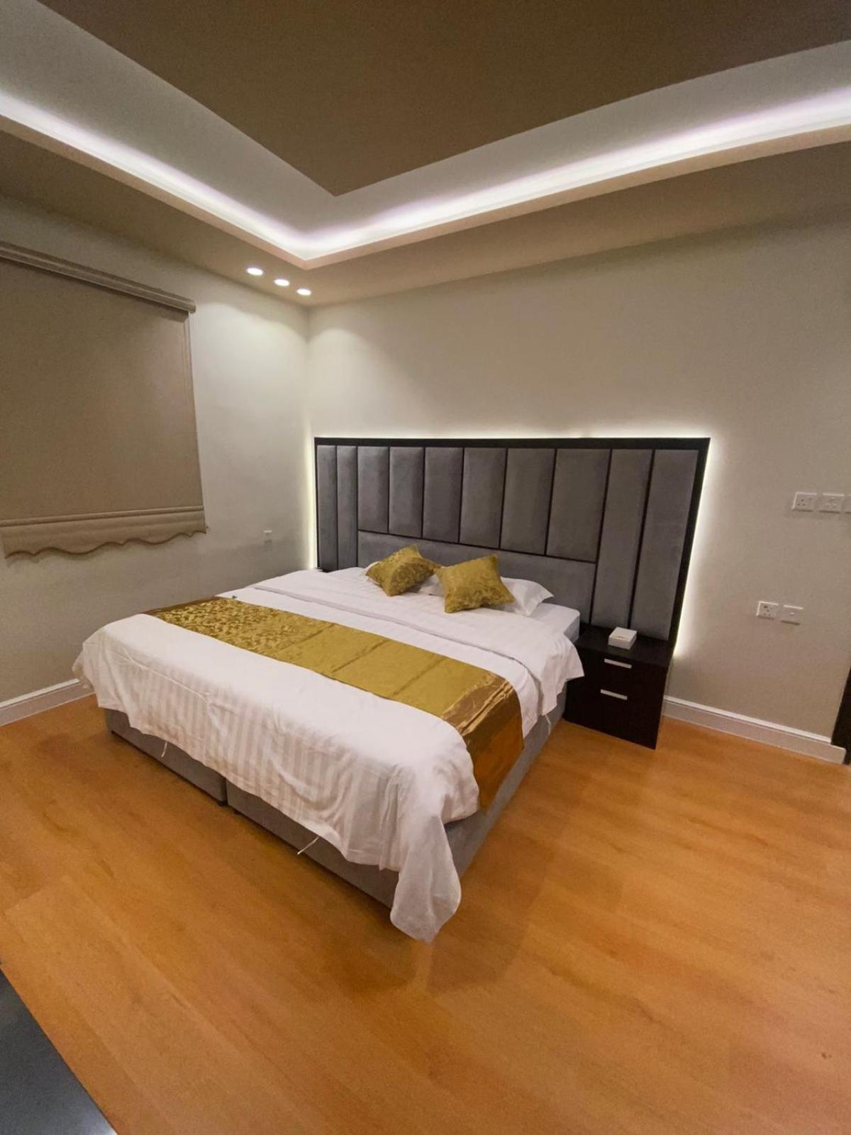 فندق ادوماتو Adomato Hotel Dawmat al-Jandal Exterior foto